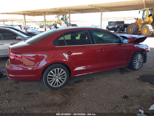 3VWL17AJ0GM205395 Volkswagen Jetta 1.8t Sel
