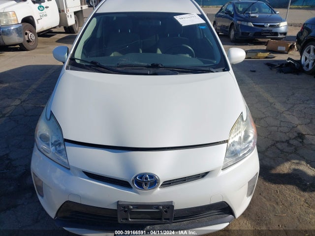 Toyota Prius Two 2015 JTDKN3DU8F1902603 Image 12