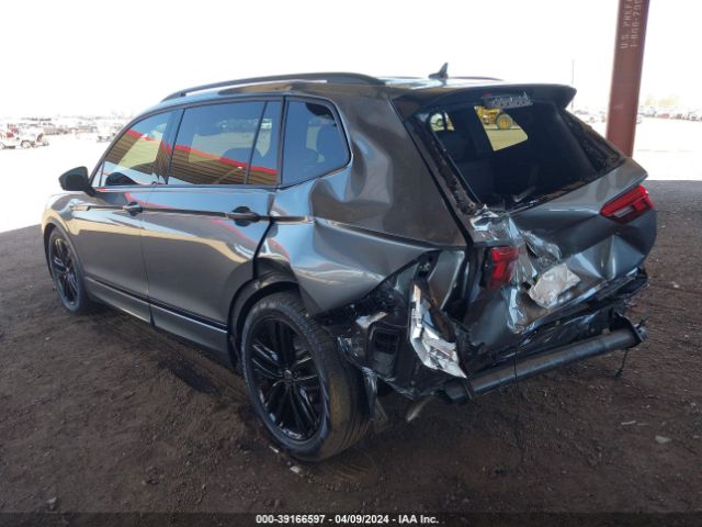 3VVCB7AX8NM001690 Volkswagen Tiguan 2.0t Se R-line Black