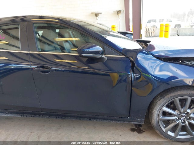 Mazda Mazda3 Select 2021 JM1BPBKL9M1327696 Image 13