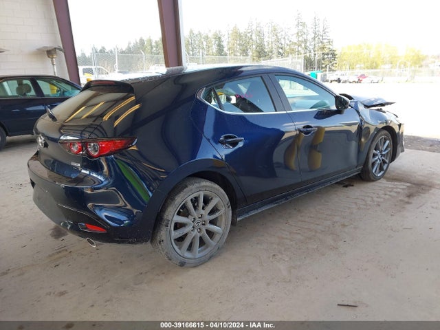 Mazda Mazda3 Select 2021 JM1BPBKL9M1327696 Image 4