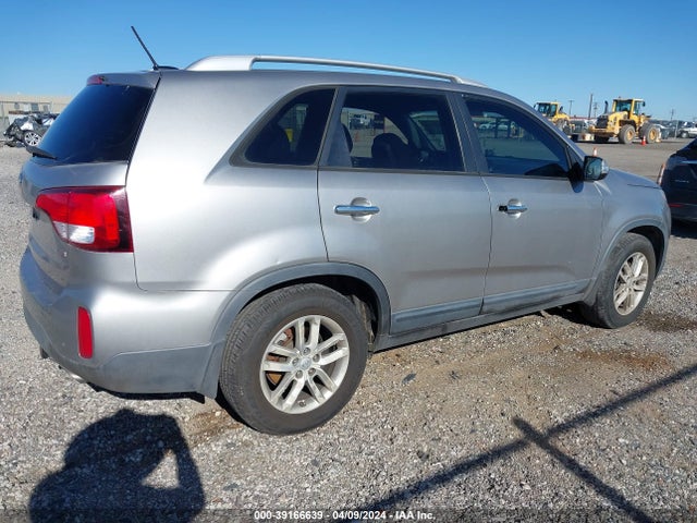 KIA Sorento Lx V6 2014 5XYKT4A71EG514654 Image 4