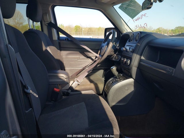 1C4NJPBA6HD201388 Jeep Patriot Sport Fwd