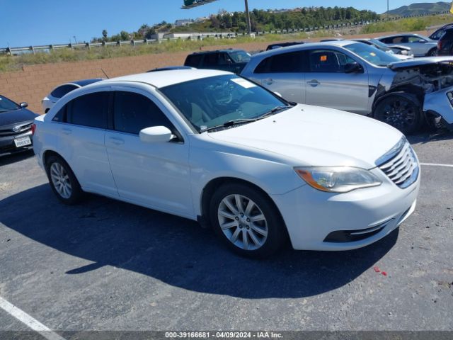 Auction sale of the 2014 Chrysler 200 Touring, vin: 1C3CCBBG1EN105719, lot number: 39166681