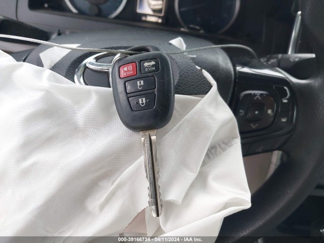 Toyota CAMRY LE 2017 4T1BF1FK4HU685559 Image 11