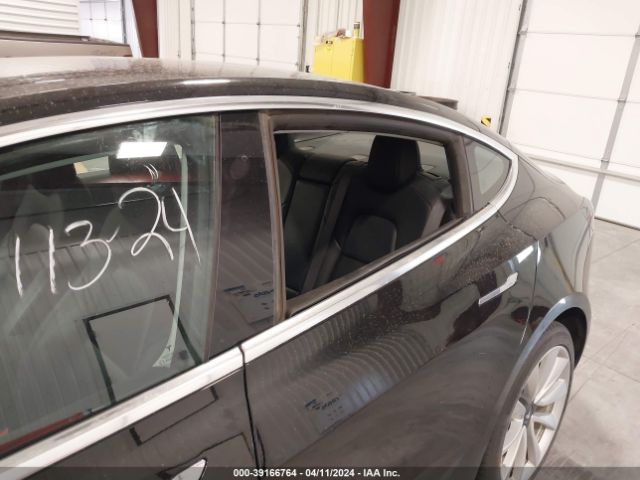 5YJ3E1EA0JF047554 Tesla Model 3 Long Range/mid Range