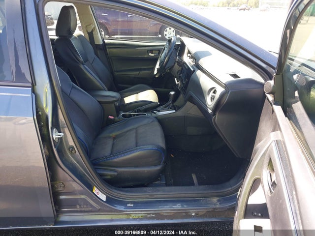Toyota COROLLA SE 2018 5YFBURHE8JP827107 Image 5