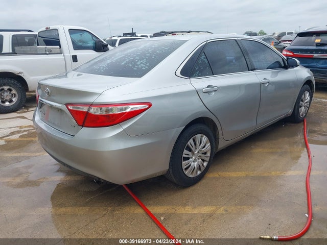Toyota CAMRY LE 2015 4T4BF1FKXFR508680 Image 4