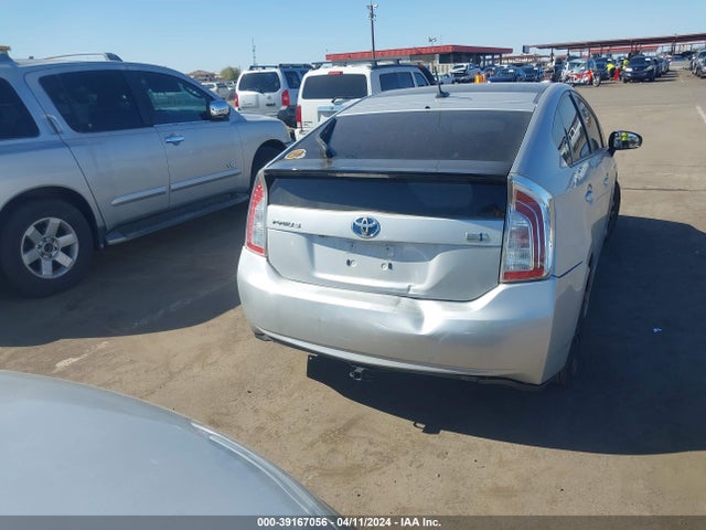 Toyota Prius Three 2015 JTDKN3DUXF0416879 Image 16