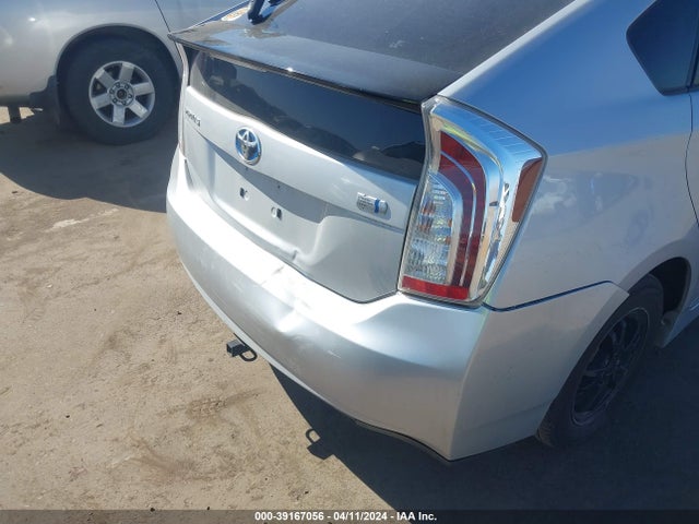 Toyota Prius Three 2015 JTDKN3DUXF0416879 Image 19