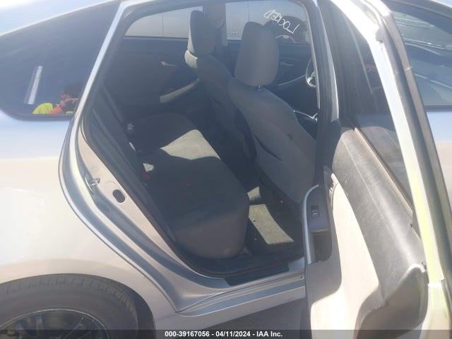 Toyota Prius Three 2015 JTDKN3DUXF0416879 Image 8