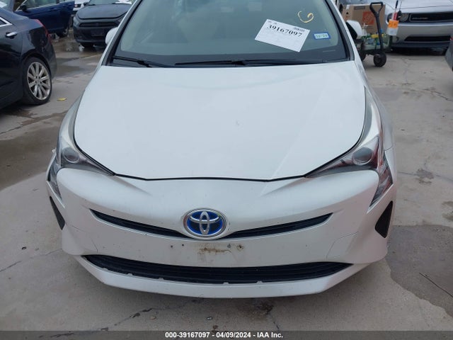 Toyota Prius Two 2016 JTDKBRFU1G3004942 Image 12