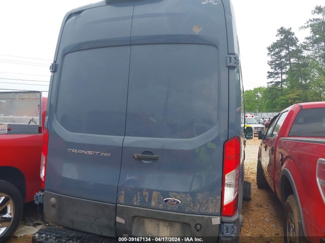 Ford Transit-250 2019 1FTYR3XM9KKB89953 Image 16