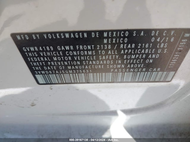 3VWD67AJ5GM375631 Volkswagen Jetta 1.4t Se