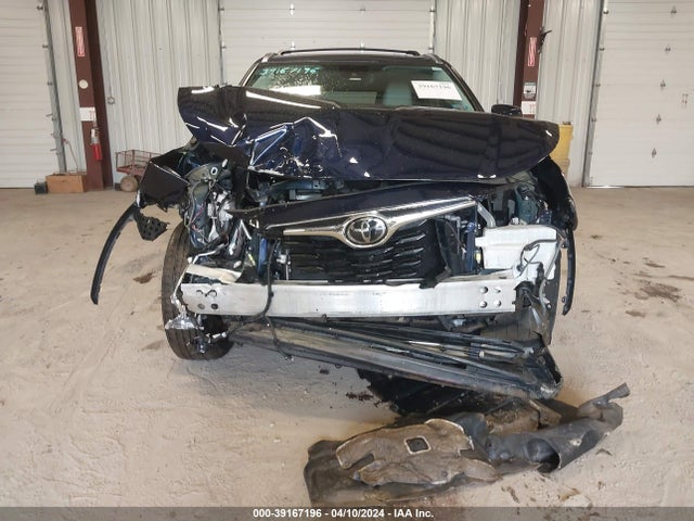 Toyota Highlander Limited 2021 5TDDZRBH0MS525724 Image 12