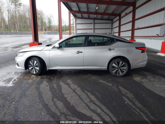 1N4BL4DW7MN401405 Nissan Altima Sv Intelligent Awd