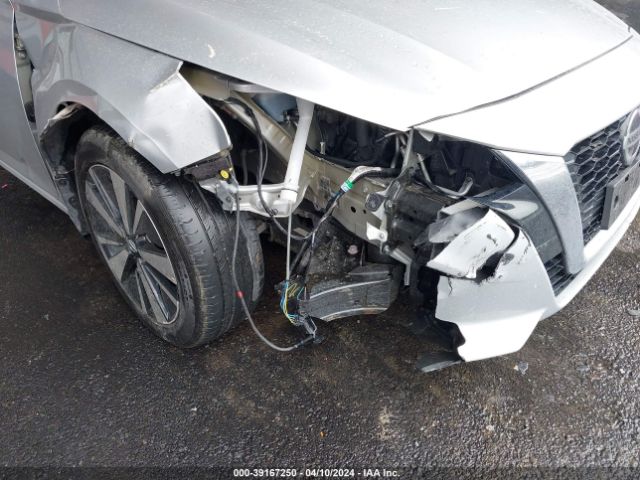 1N4BL4DW7MN401405 Nissan Altima Sv Intelligent Awd