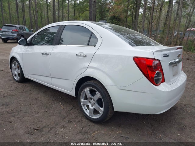 Chevrolet Sonic Ltz Auto 2015 1G1JE5SB3F4122105 Image 3