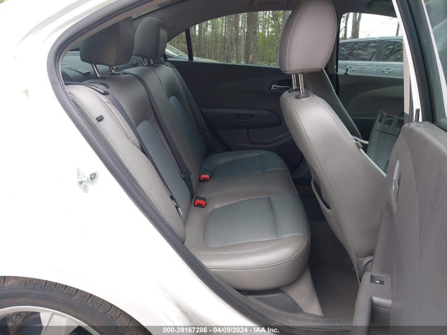 Chevrolet Sonic Ltz Auto 2015 1G1JE5SB3F4122105 Image 8