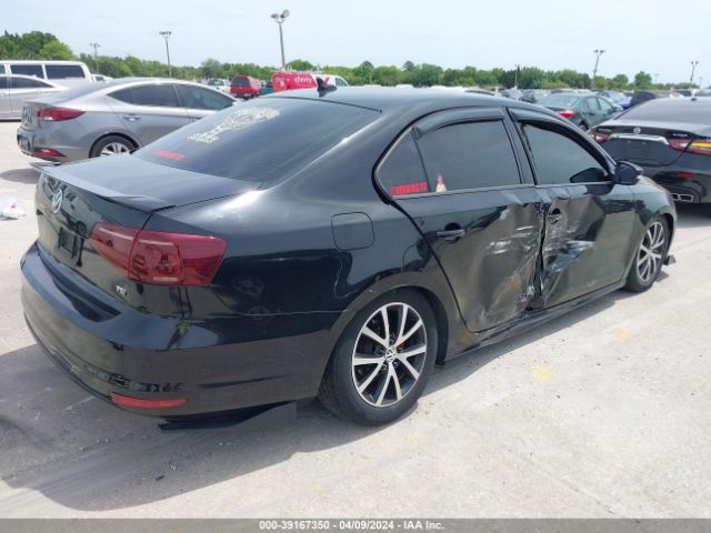 3VWD67AJ7GM358233 Volkswagen Jetta 1.4t Se