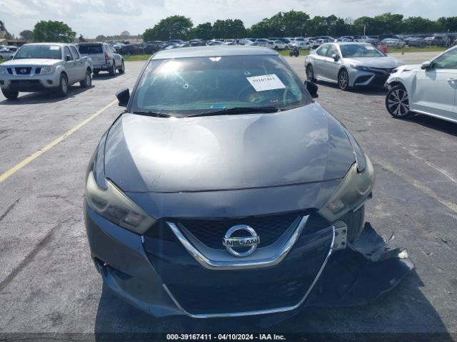 1N4AA6AP9GC439261 Nissan Maxima 3.5 Sv