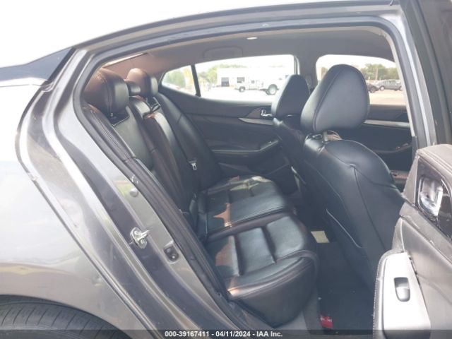1N4AA6AP9GC439261 Nissan Maxima 3.5 Sv