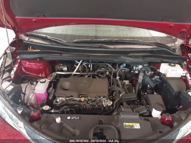 5TDKRKEC1NS131729 Toyota SIENNA LE