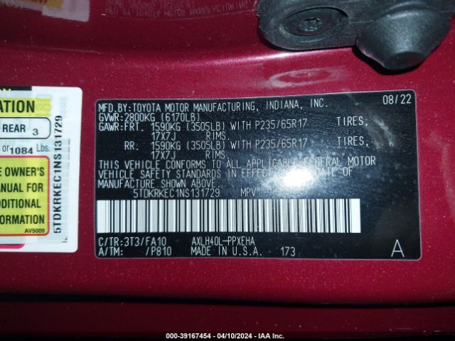 5TDKRKEC1NS131729 Toyota SIENNA LE