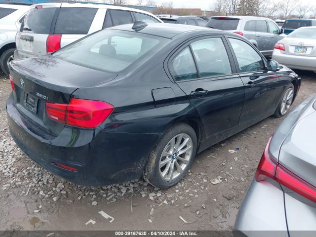 WBA8E5G59GNT94031 BMW 320i Xdrive