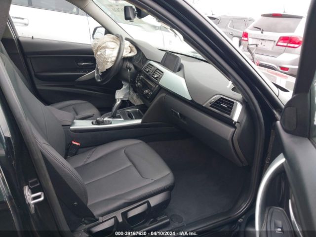 WBA8E5G59GNT94031 BMW 320i Xdrive