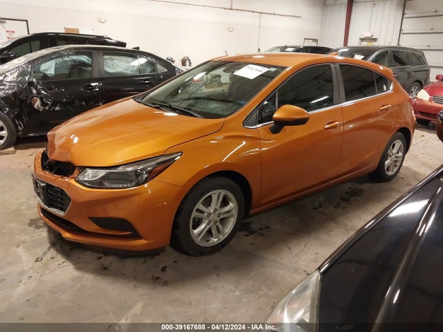 Chevrolet Cruze Lt Auto 2017 3G1BE6SM0HS556531 Image 2