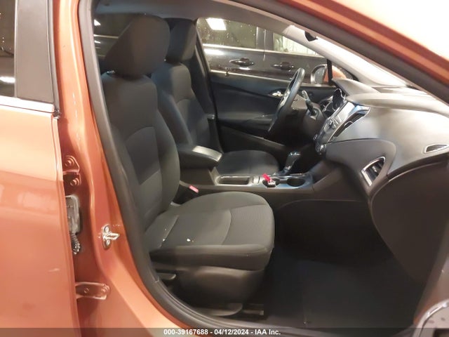 Chevrolet Cruze Lt Auto 2017 3G1BE6SM0HS556531 Image 5
