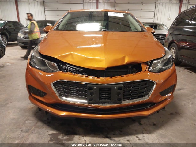 Chevrolet Cruze Lt Auto 2017 3G1BE6SM0HS556531 Image 6