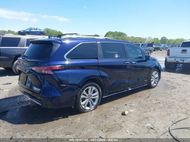 5TDERKEC0MS066013 Toyota Sienna Platinum