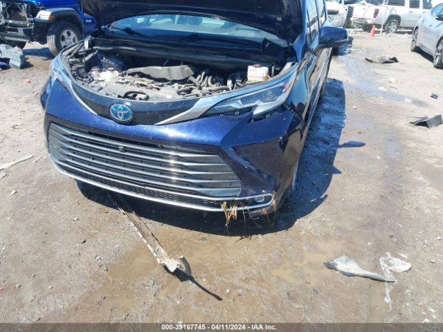 5TDERKEC0MS066013 Toyota Sienna Platinum