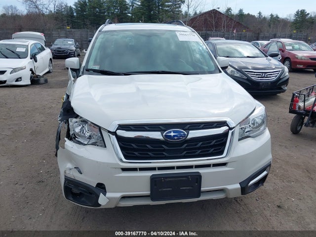Subaru Forester 2.5i Limited 2018 JF2SJAJC7JH617582 Image 12