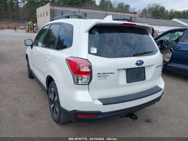 Subaru Forester 2.5i Limited 2018 JF2SJAJC7JH617582 Image 3