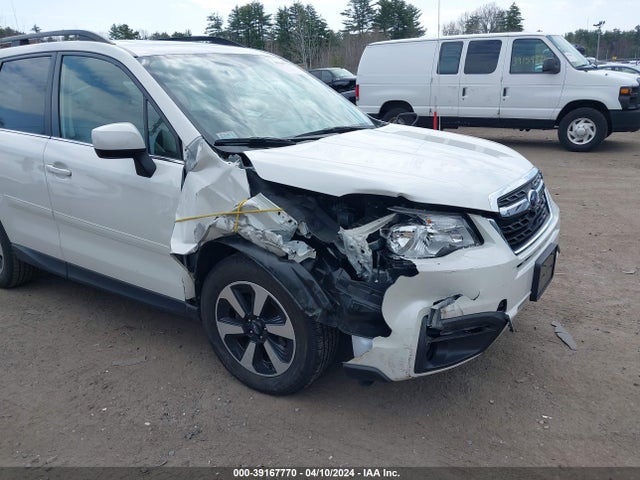 Subaru Forester 2.5i Limited 2018 JF2SJAJC7JH617582 Image 6