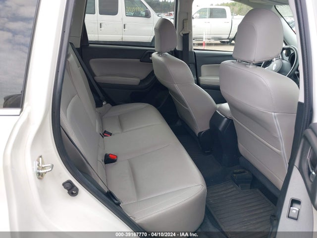 Subaru Forester 2.5i Limited 2018 JF2SJAJC7JH617582 Image 8