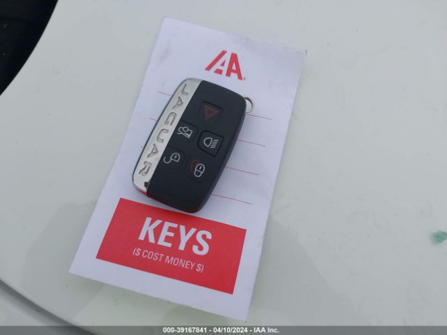 2022 JAGUAR F-TYPE SAJD55FE2NCK78411 Photo 10