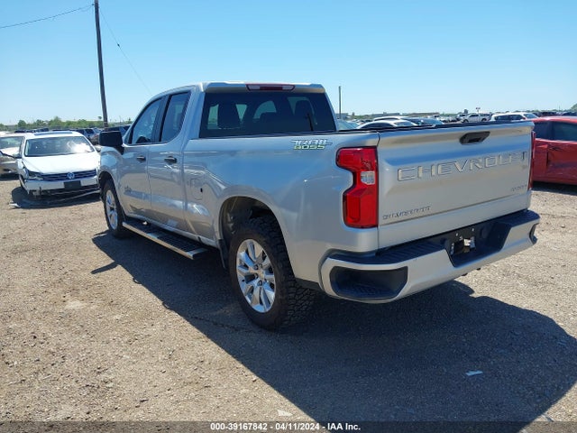 Chevrolet Silverado 1500 Custom 2019 1GCRWBEH8KZ341130 Image 3