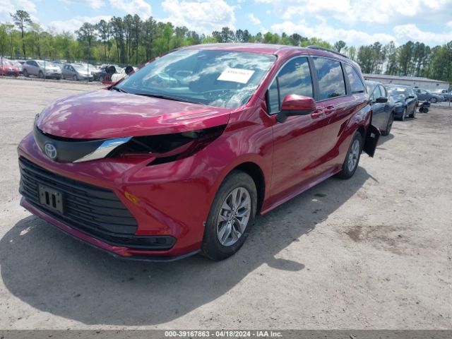 5TDKRKEC7PS176578 Toyota SIENNA LE