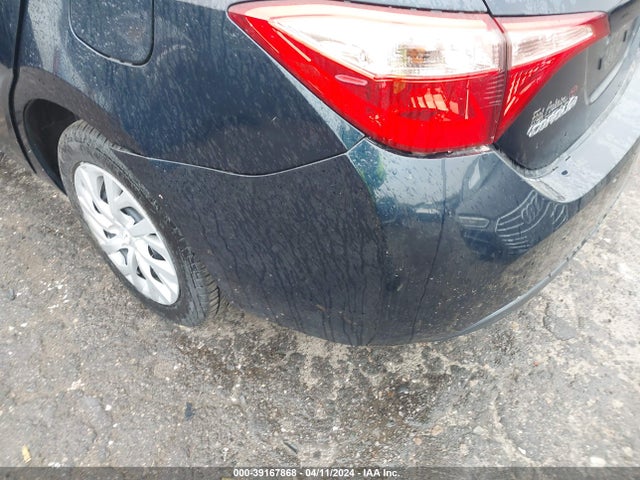 Toyota COROLLA LE 2018 5YFBURHE5JP763978 Image 19