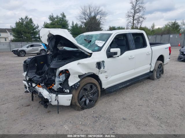 1FT6W1EV5NWG00844 Ford F-150 Lightning Lariat