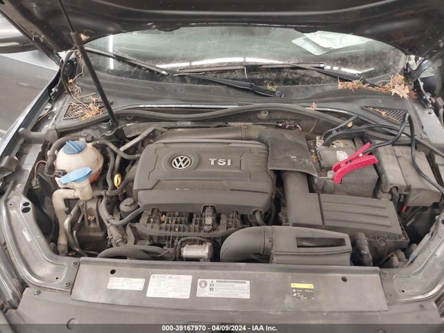 1VWBT7A36GC009261 Volkswagen Passat 1.8t Se