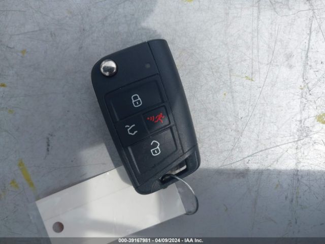 3VV0B7AX5JM172510 Volkswagen Tiguan 2.0t S