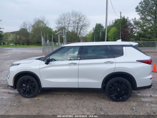 JA4J3UA82PZ044590 Mitsubishi Outlander Se Black Edition 2wd