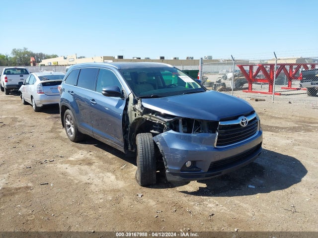 Toyota Highlander Xle V6 2015 5TDJKRFH6FS144772 Image 1
