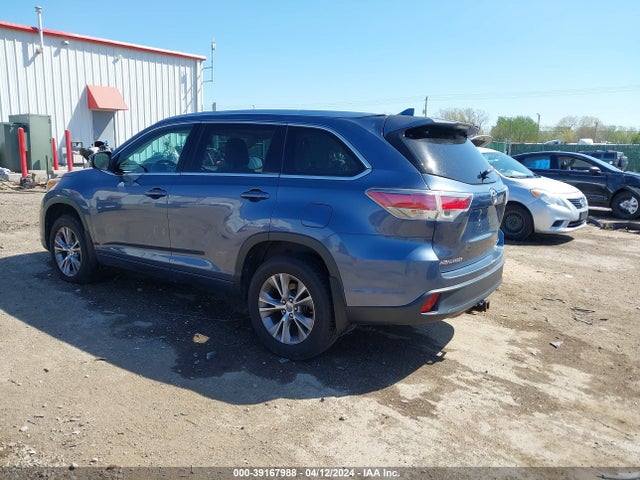 Toyota Highlander Xle V6 2015 5TDJKRFH6FS144772 Image 3