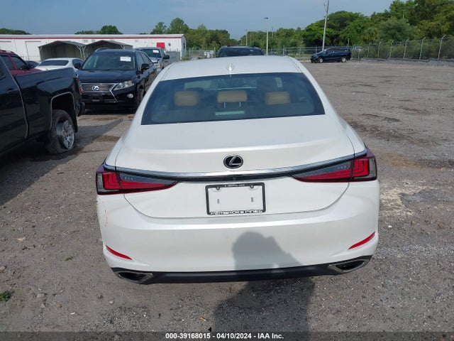 Lexus ES 350 2019 58ABZ1B1XKU049328 Image 17